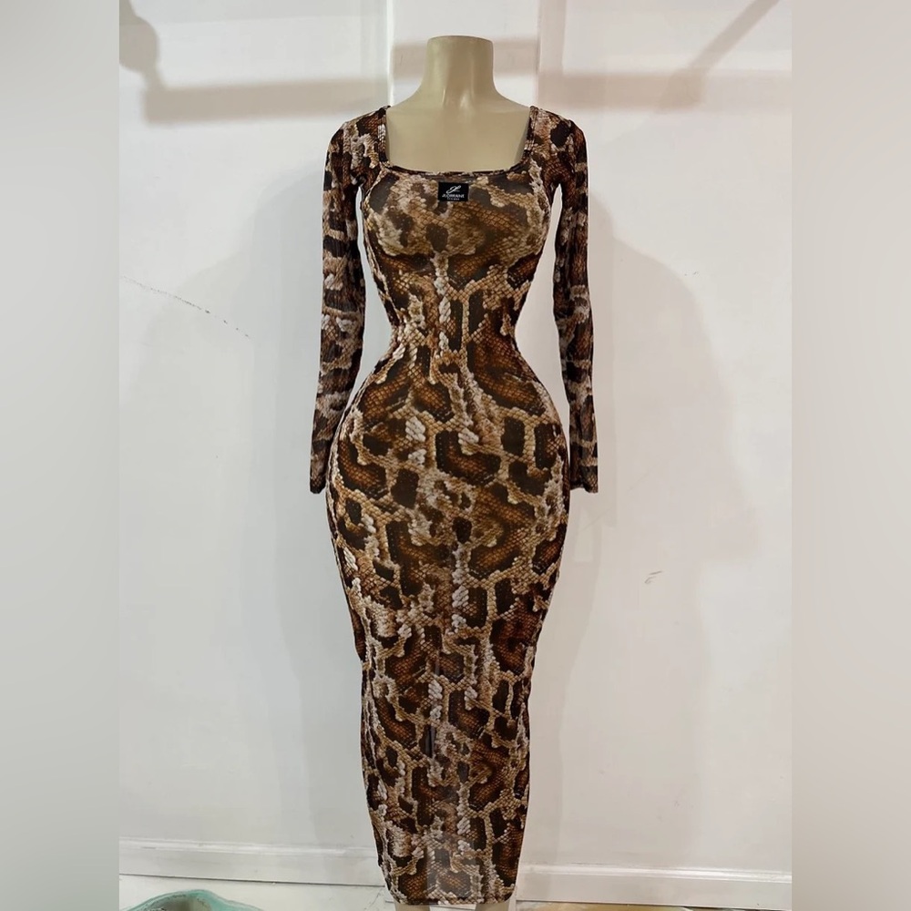 SERPENT DRESS jlorrainecustomdesigns